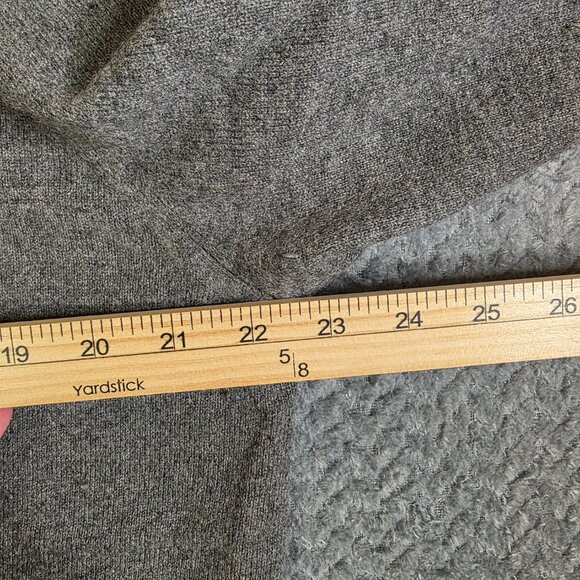 Giasone 100% Cashmere V-Neck Sweater Men’s Size L Gray 2-Ply Soft Knit Pullover - Picture 3 of 6